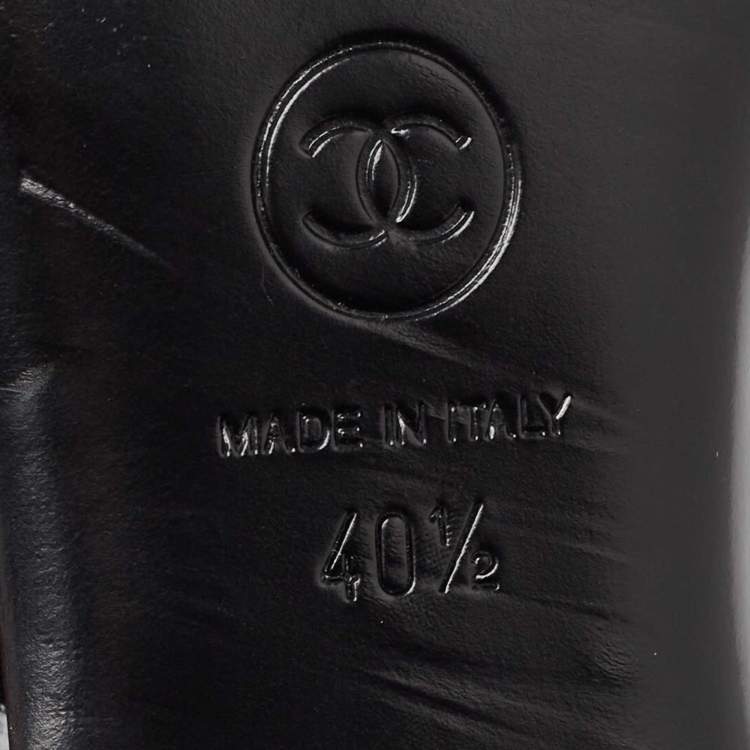 Pre Owned Chanel Black Patent Leather CC Lace Up Oxfords Size 40.5 