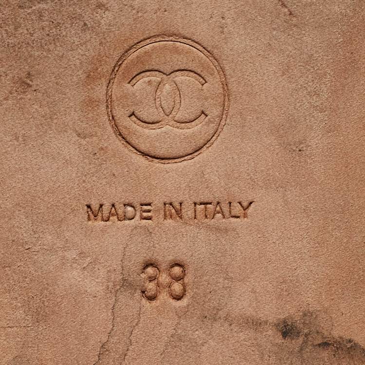 Pre Owned Chanel Cream/Black Leather  Over The Knee Length Boots Size 38