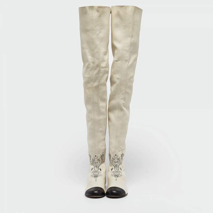 Pre Owned Chanel Cream/Black Leather  Over The Knee Length Boots Size 38