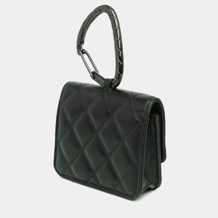 Pre Owned Quilted Lambskin So Black CC Hook Card Holder