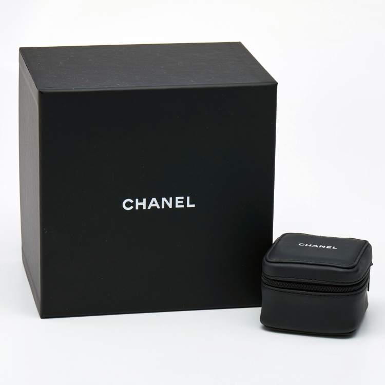 Pre Owned Chanel Black Ceramic Stainless Steel Diamond J12 H0949 Women's Wristwatch 33 mm