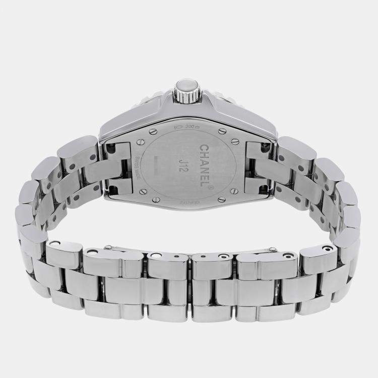 Pre Owned Chanel Black Ceramic J12 H2978 Quartz Women's Wristwatch 33 mm