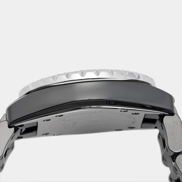 Pre Owned Chanel Black Ceramic Stainless Steel Diamond J12 H0949 Women's Wristwatch 33 mm