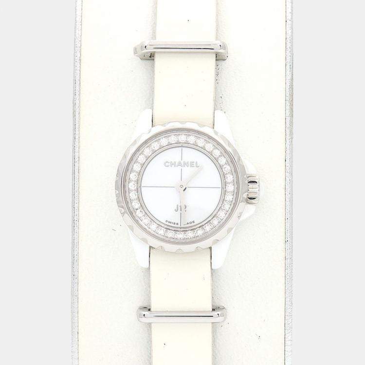 Pre Owned Chanel J12 Diamond H4664 Quartz Ceramic Stainless Steel Womens Wristwatch 20 mm