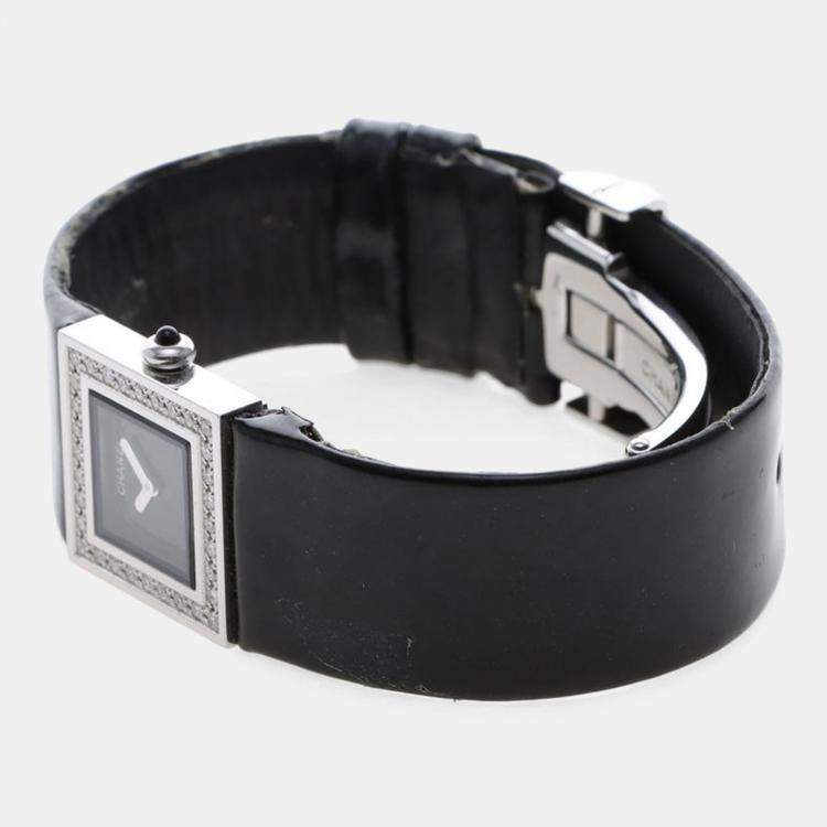 مملوكة مسبقًا Chanel Matelasse Diamond Quartz Stainless Steel Women's Wristwatch 19 mm