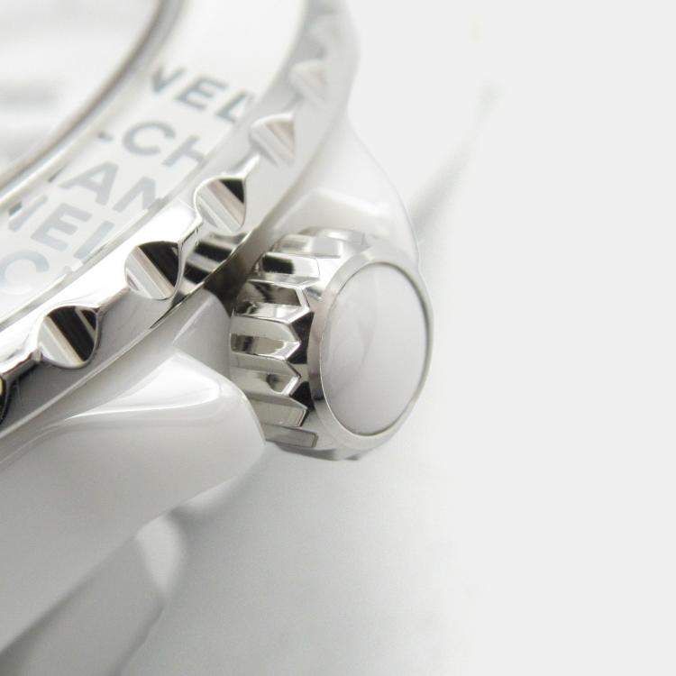 Pre Owned ساعة يد نسائية شانيل J12 H7419 سيراميك أبيض كوارتز 33.5 مم