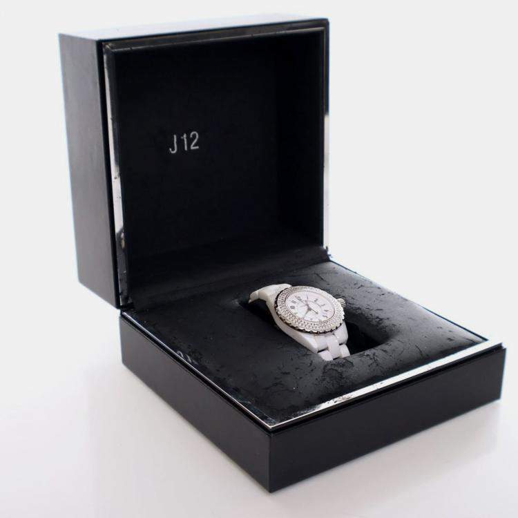 Pre Owned Chanel J12 White Quartz Ceramic Stainless Steel Women's Wristwatch 33 MM