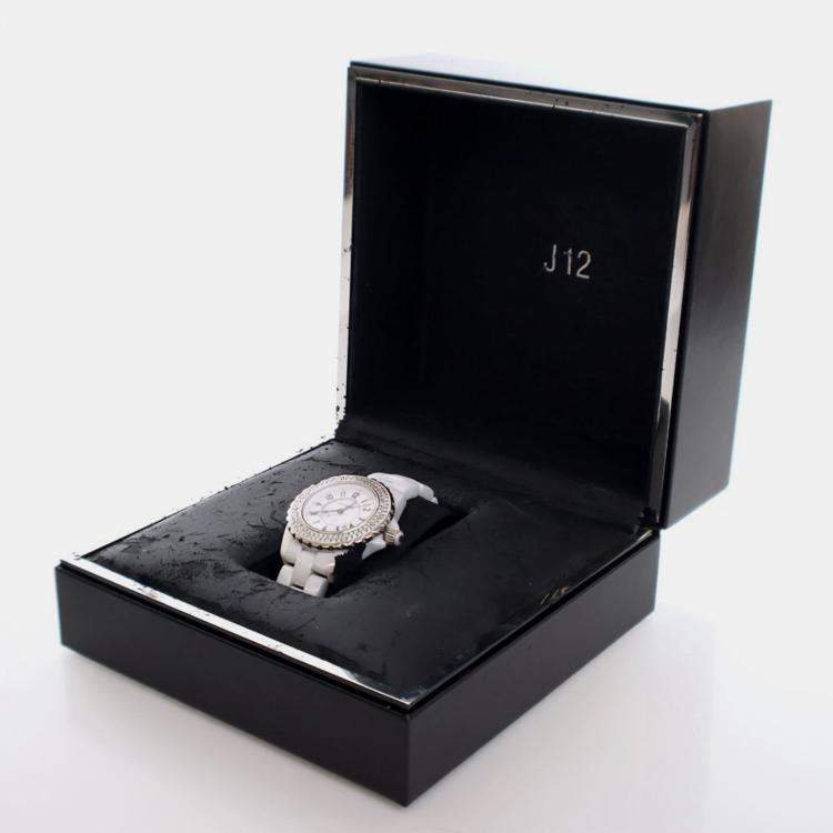 Pre Owned Chanel J12 White Quartz Ceramic Stainless Steel Women's Wristwatch 33 MM