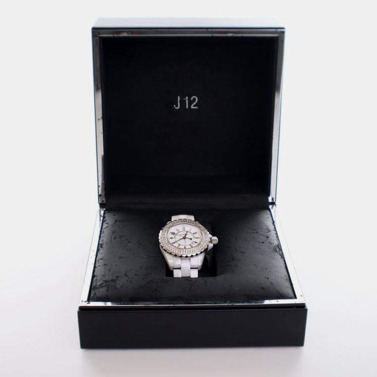 Pre Owned Chanel J12 White Quartz Ceramic Stainless Steel Women's Wristwatch 33 MM