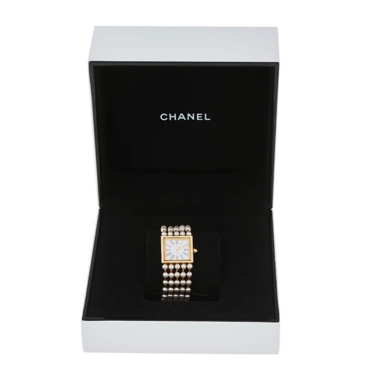 Pre Owned Chanel White 18K Yellow Gold Cultured Pearl Mademoiselle H0007 Women's Wristwatch 23 mm