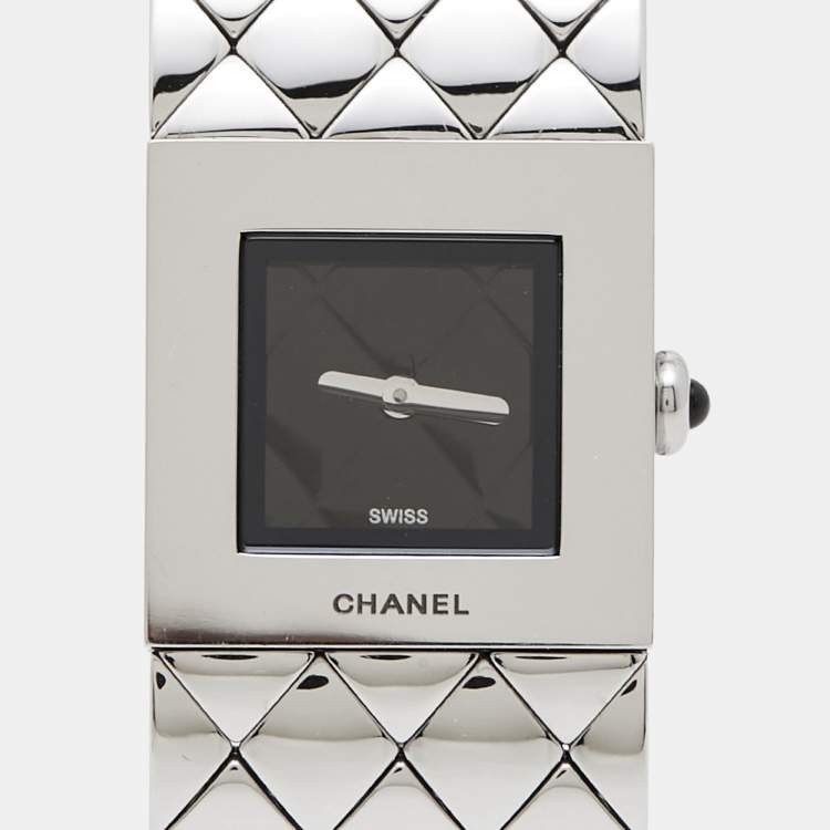 Pre Owned Chanel Black Stainless Steel Metalasse H0009 Women's Wristwatch 19 mm