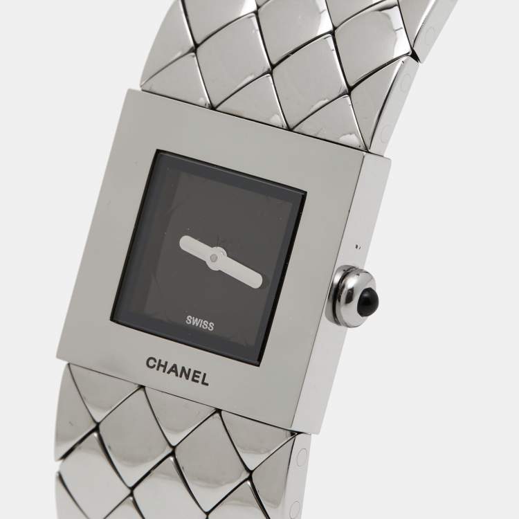 Pre Owned Chanel Black Stainless Steel Metalasse H0009 Women's Wristwatch 19 mm