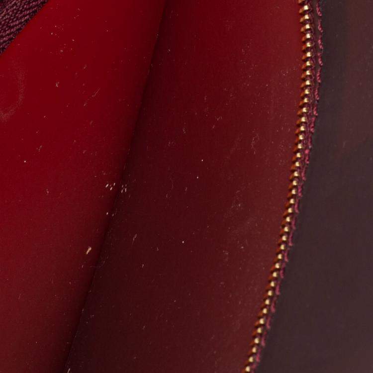 Pre Owned Charlotte Olympia Bordeaux PVC Lip Clutch