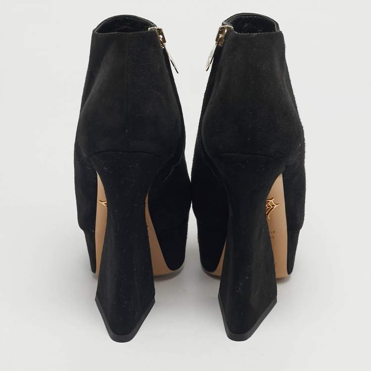 Pre Owned Charlotte Olympia Black Suede Ankle Length Boots Size 36