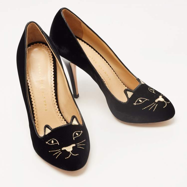 Pre Owned Charlotte Olympia Black Velvet Embroidered Kitty Pumps Size 39