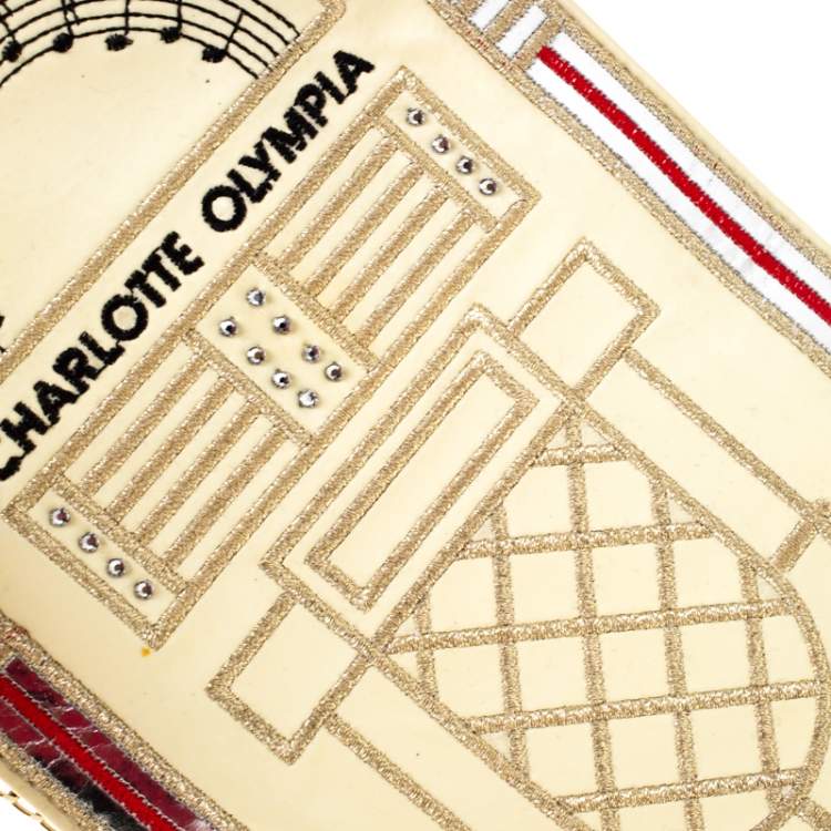 مملوكة مسبقًا Charlotte Olympia Cream Patent Leather Chain Clutch