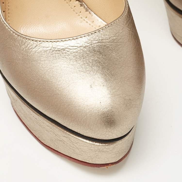 مملوكة مسبقًا Charlotte Olympia Metallic Leather Dolly Platform Pumps Size 38