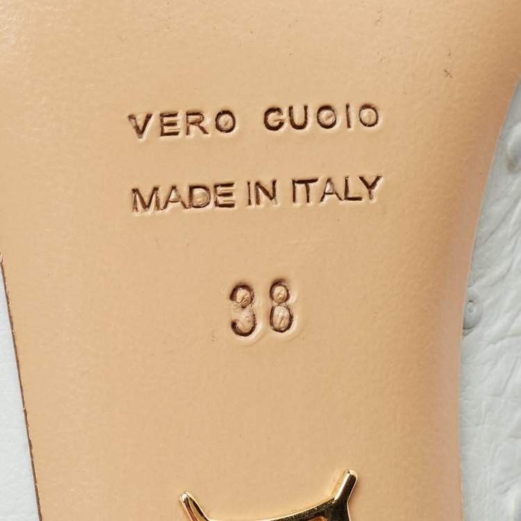 مملوكة مسبقًا Charlotte Olympia Light Blue Ostrich Embossed Leather Dolly Platform Pumps Size 38