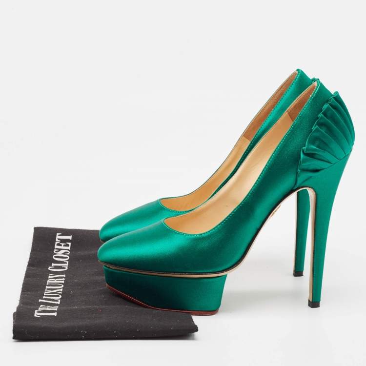 Pre Owned Charlotte Olympia Green Satin Paloma Platform Pumps Size 37.5