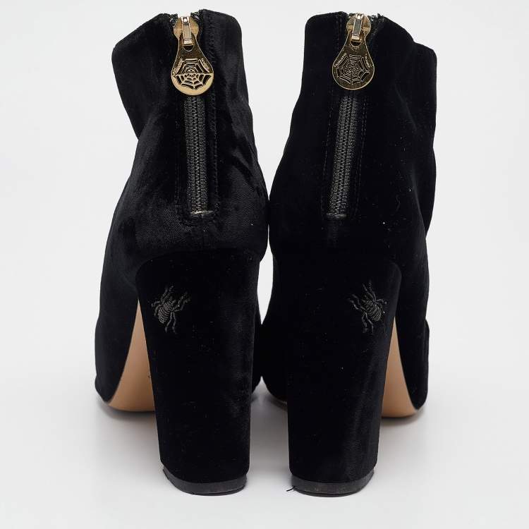 Pre Owned Charlotte Olympia Black Velvet Alba Ankle Boots Size 39.5