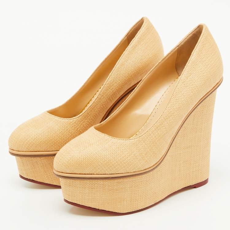 مملوكة مسبقًا Charlotte Olympia Beige Raffia Carmen Platform Wedge Pumps Size 36