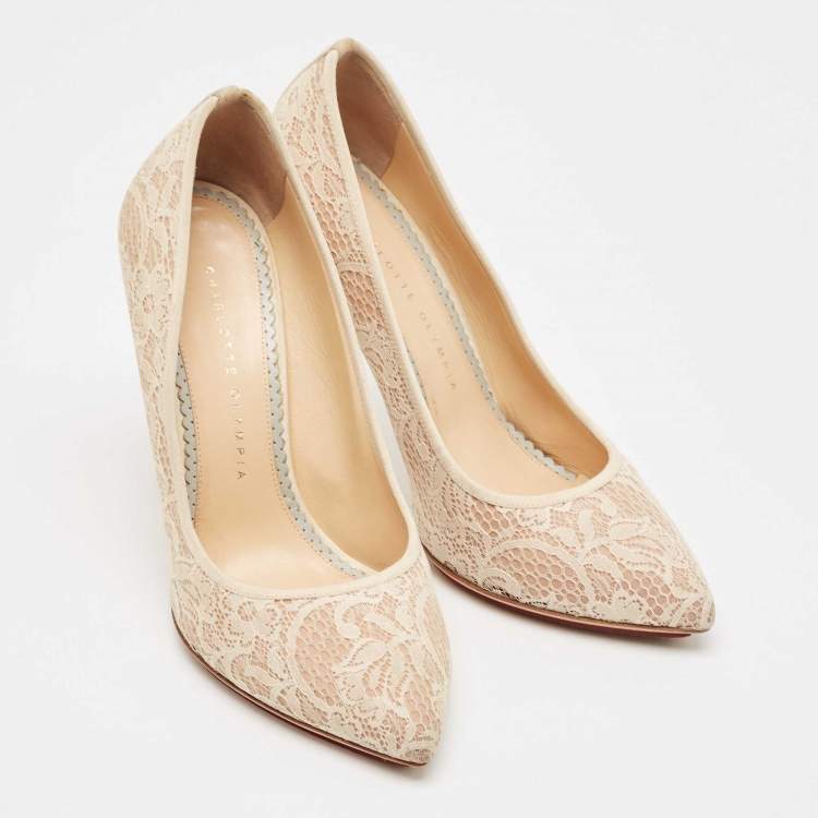 Pre Owned Charlotte Olympia Cream Lace and Satin Monroe Pointed Toe Pumps Size 39