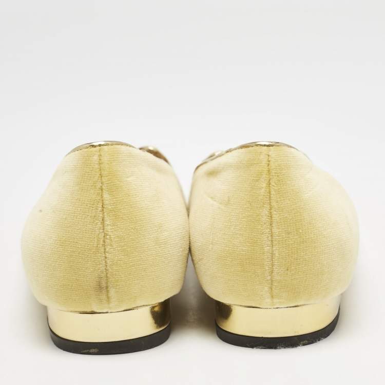 Pre Owned Charlotte Olympia Yellow Velvet Ballet Flats Size 38.5