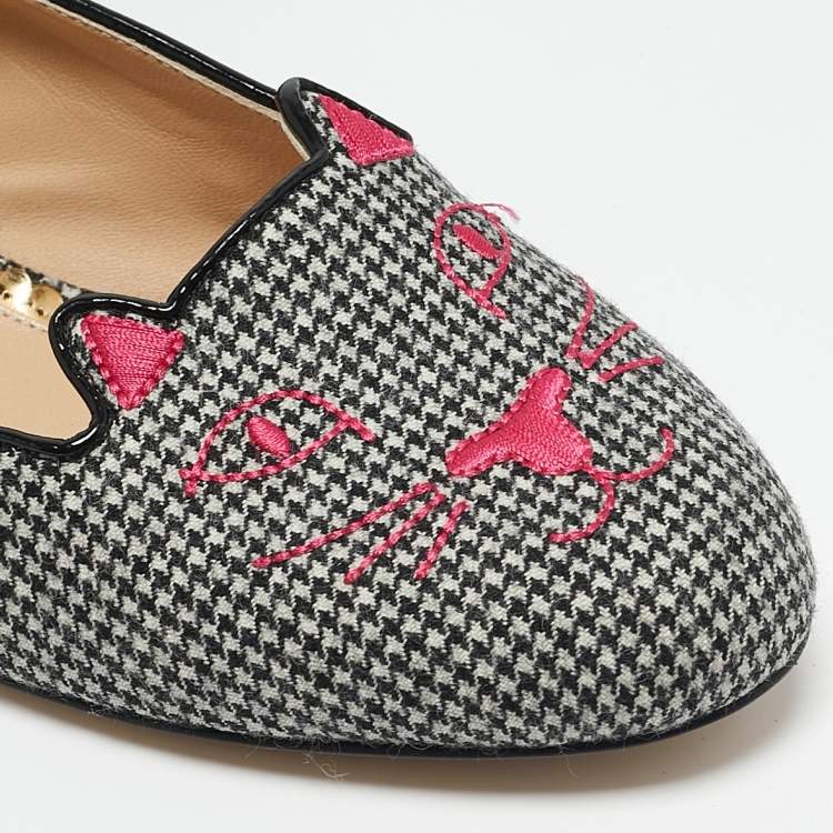 مملوكة مسبقًا Charlotte Olympia Grey Canvas Emoticats Smoking Slippers Size 38