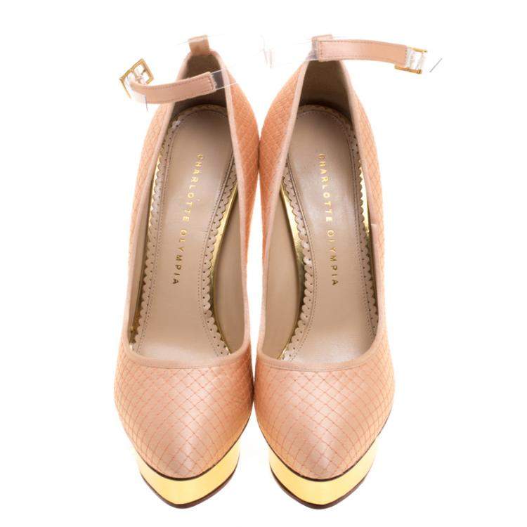 Pre Owned Charlotte Olympia Peach Quilted Satin Dolores Ankle Strap Platform Pumps Size 39