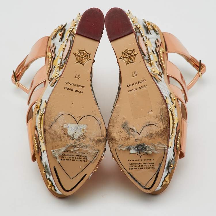 مملوكة مسبقًا Charlotte Olympia Rose Gold Leather Platform Wedge Sandals Size 37