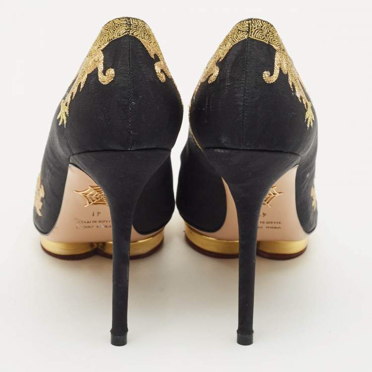 مملوكة مسبقًا Charlotte Olympia Black Fabric Debbie Dragon Pointed Toe Platform Pumps Size 41