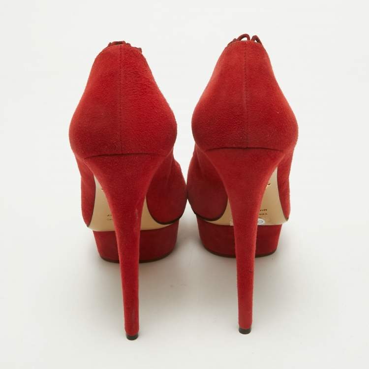 Pre Owned Charlotte Olympia Red Suede Daphne Scalloped Trim Peep Toe Platform Pumps Size 40