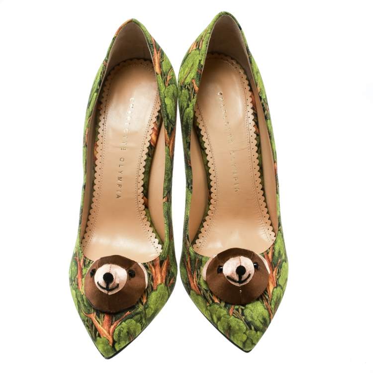 Pre Owned Charlotte Olympia Green Printed Satin Bear Necessities Pointed Toe Pumps Size 38