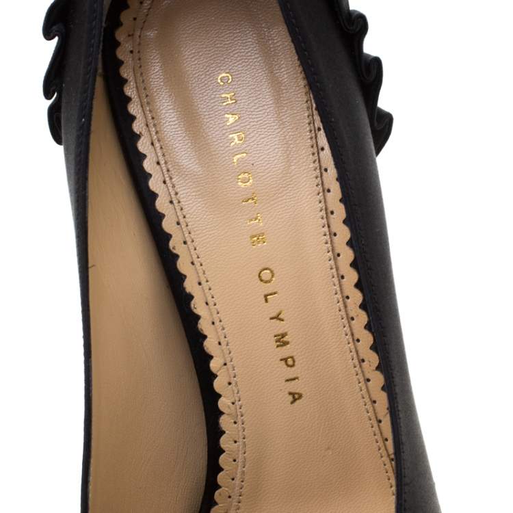 Pre Owned Charlotte Olympia Black Satin Paloma Fan Pleat Platform Pumps Size 39