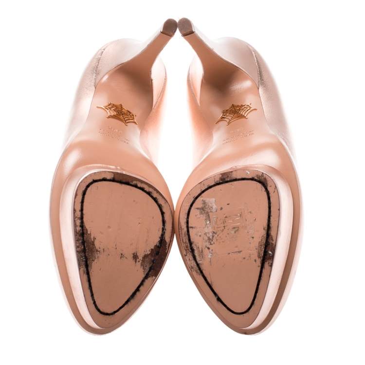 مملوكة مسبقًا Charlotte Olympia Metallic Gold Leather Dolly Platform Pumps Size 39.5