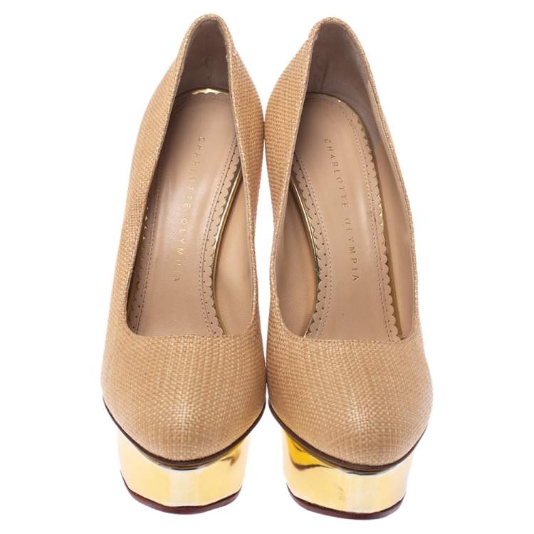 Pre Owned Charlotte Olympia Beige Raffia Dolly Platform Pumps Size 37