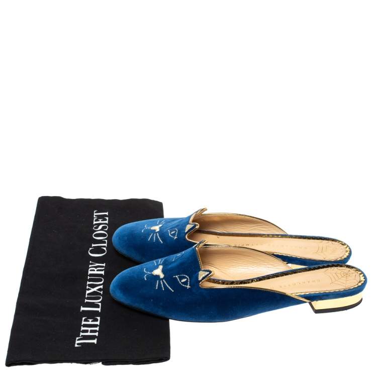 Pre Owned Charlotte Olympia Blue Velvet Kitty Slip On Flats Size 39