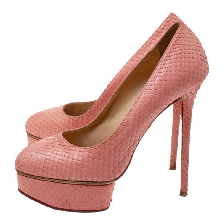 مملوكة مسبقًا Charlotte Olympia Coral Red Python Dolly Platform Pumps Size 39