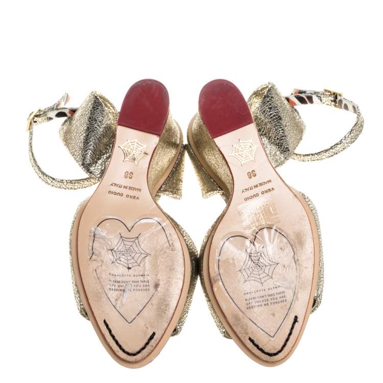 مملوكة مسبقًا Charlotte Olympia Metallic Gold Crackled Leather Mischievous Wedge Sandals Size 38