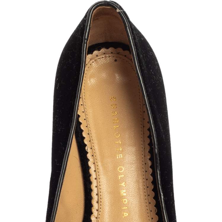 مملوكة مسبقًا Charlotte Olympia Black Velvet Kitty Ballet Flats Size 38