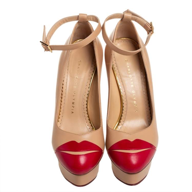 Pre Owned Charlotte Olympia Beige Leather Kiss Me Dolores! Pumps Size 35
