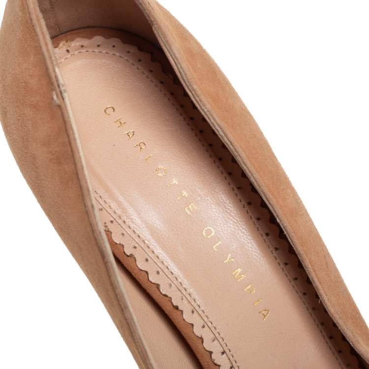 Pre Owned Charlotte Olympia Beige Suede Dolly Platform Pump Size 40
