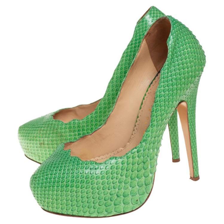 مملوكة مسبقًا Charlotte Olympia Green Python Leather Platform Pumps Size 36