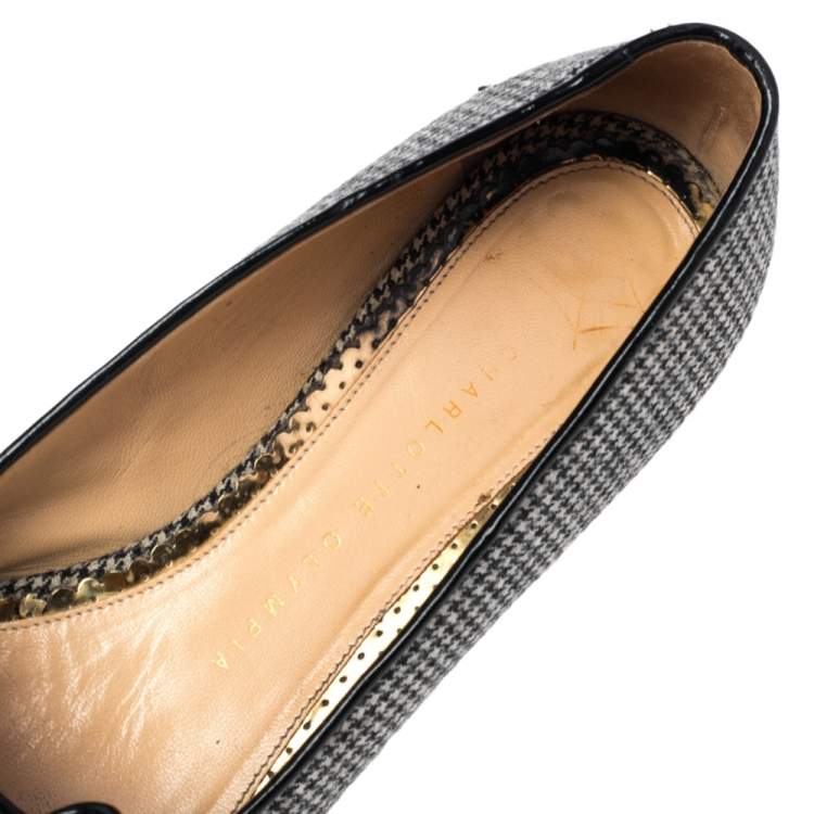 Pre Owned  Charlotte Olympia Black Embroidered Fabric And Leather Emoticat Cheeky Kitty Ballet Flats Size 38.5