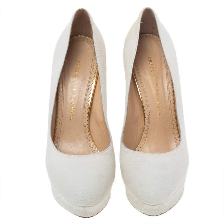 Pre Owned Charlotte Olympia White Calf Hair Platform Pumps Size 39