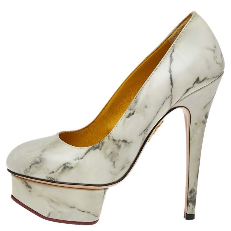 مملوكة مسبقًا Charlotte Olympia White/Grey Marble Print Leather Dolly Platform Pumps Size 35