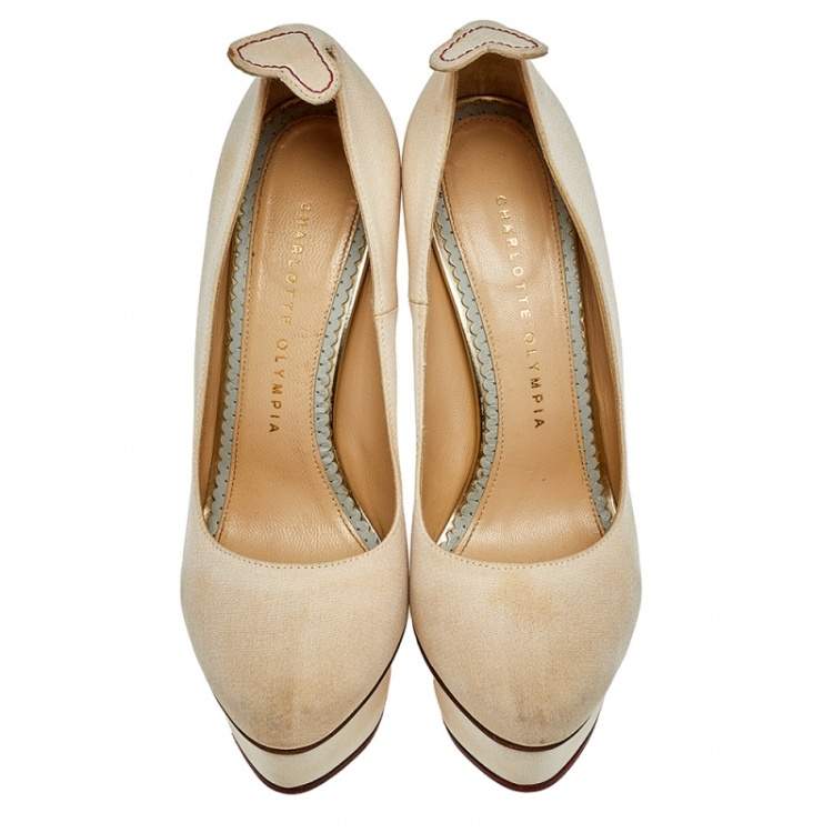 Pre Owned Charlotte Olympia Beige Fabric Dolly Platform Pumps Size 38