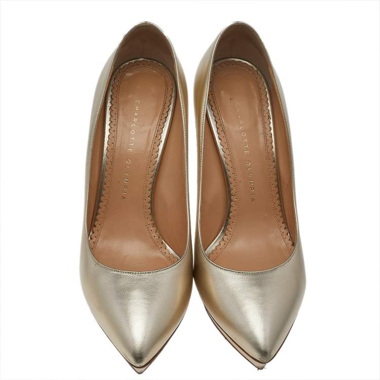 Pre Owned Charlotte Olympia Metallic Gold Leather Monroe Pumps Size 39