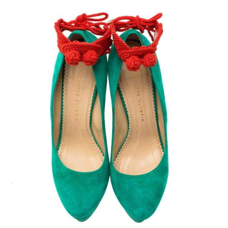 Pre Owned Charlotte Olympia Green Suede Dolly Platform Pumps Size 40