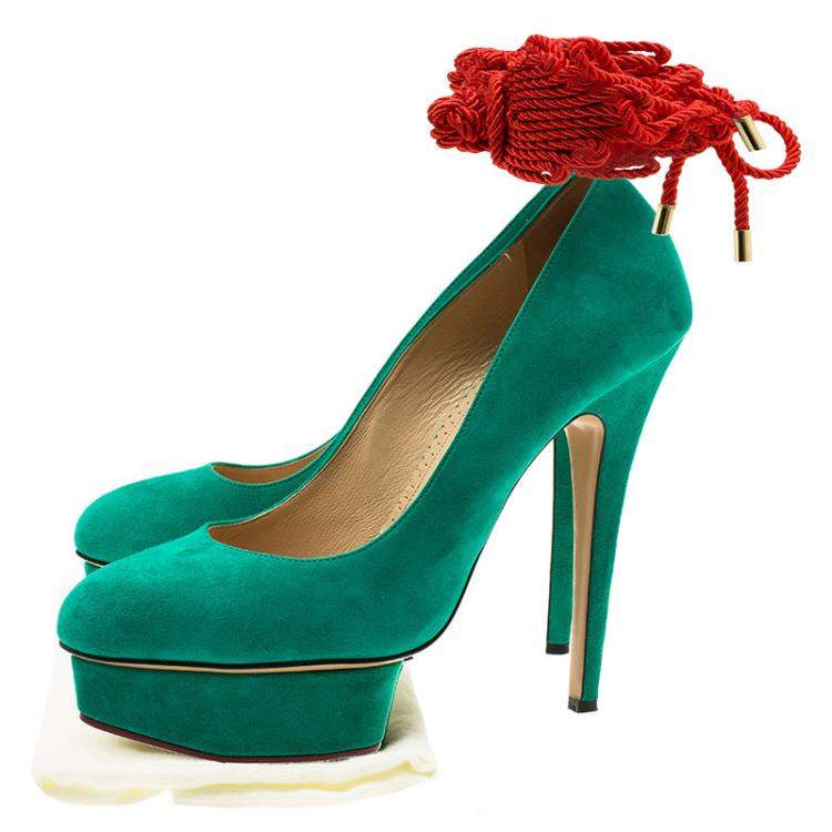 Pre Owned Charlotte Olympia Green Suede Dolly Platform Pumps Size 40